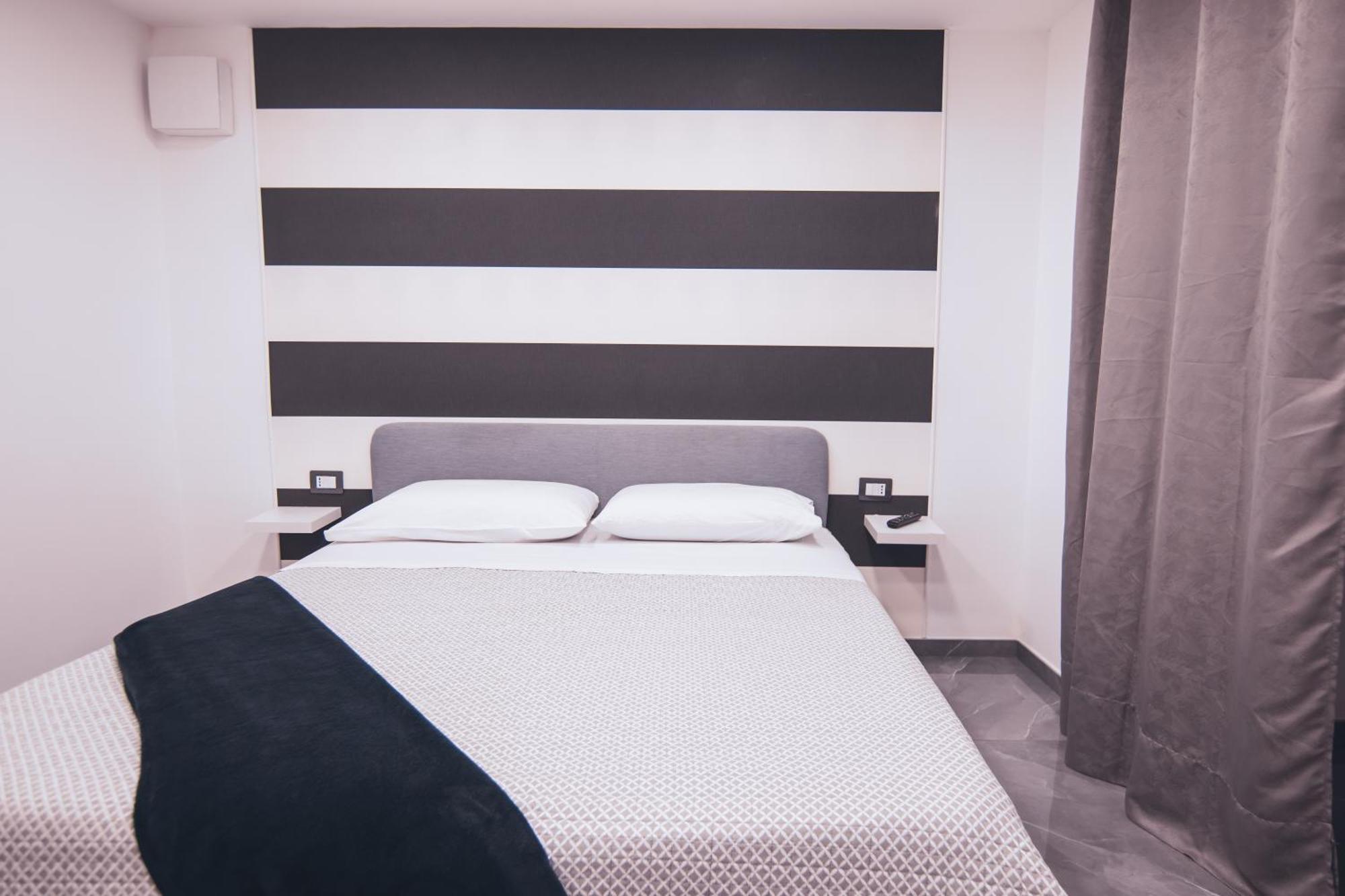 Centro Storico Luxury * Naples